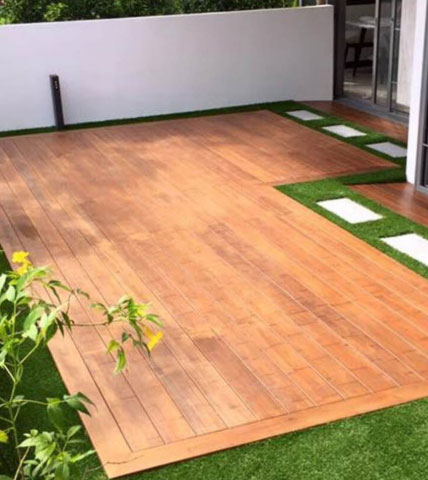 Durable Vinyl Flooring in a Patio